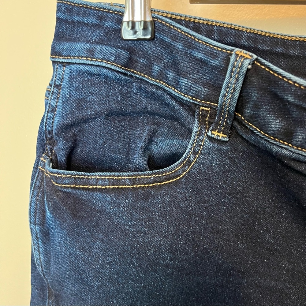 Maurice’s M jeans 4 way stretch dark denim button fly straight pockets XL plus - Picture 7 of 12